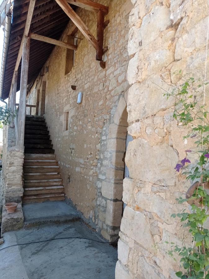 Maris Domus Pres Des Plages Du Debarquement Bayeux Habitación foto